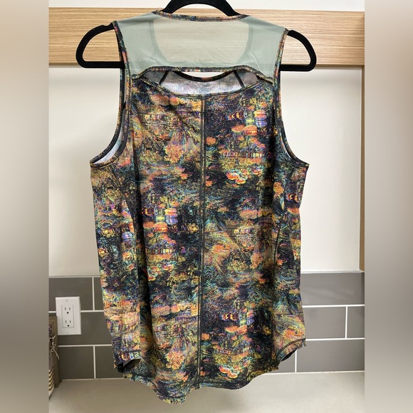 Lululemon Sculpt Tank - Picture 11 of 13